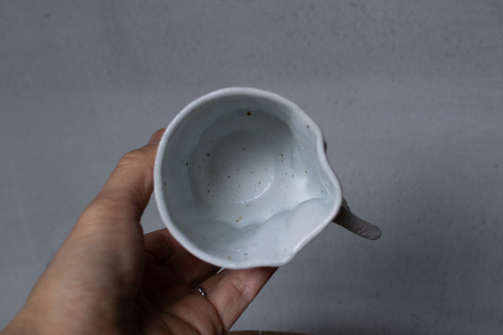 野中麟太郎 / pinch mug マグカップ 白