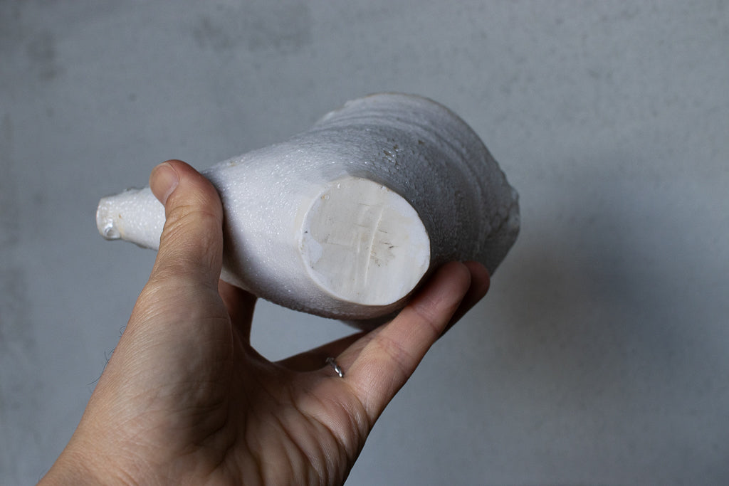 野中麟太郎 / tsubu katakuchi white 粒の片口 白