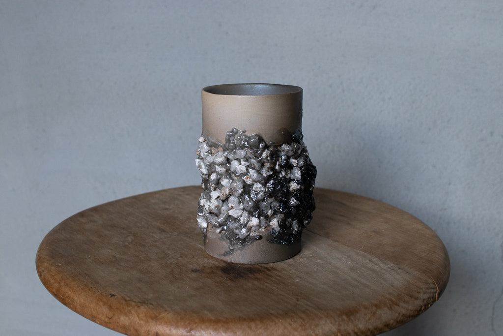 野中麟太郎 / stone cup small tanka 石のカップ 小 炭化