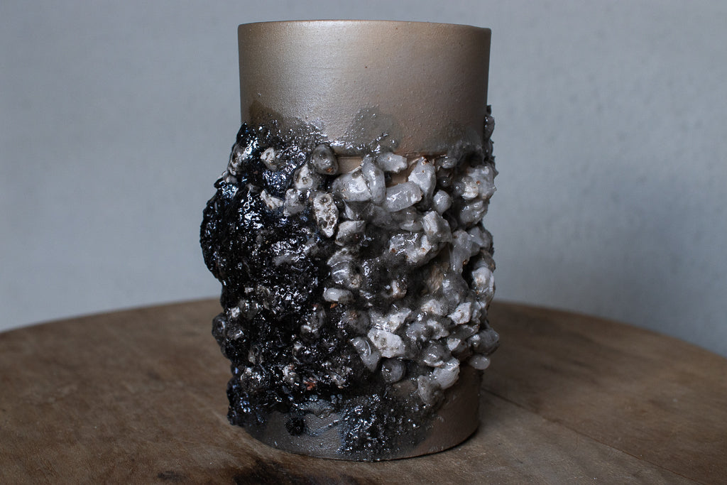 野中麟太郎 / stone cup small tanka 石のカップ 小 炭化