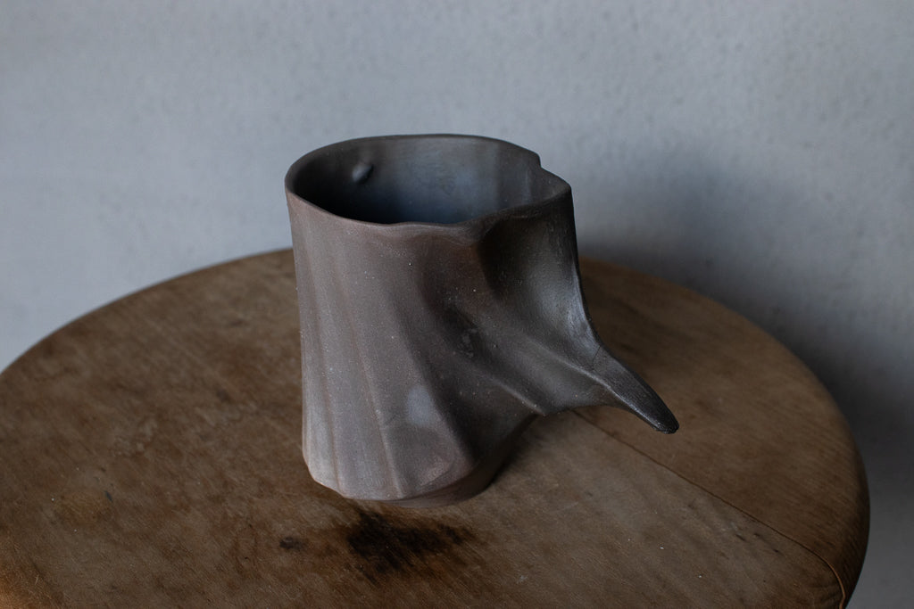 野中麟太郎 / pinch mug tanka  マグカップ 炭化