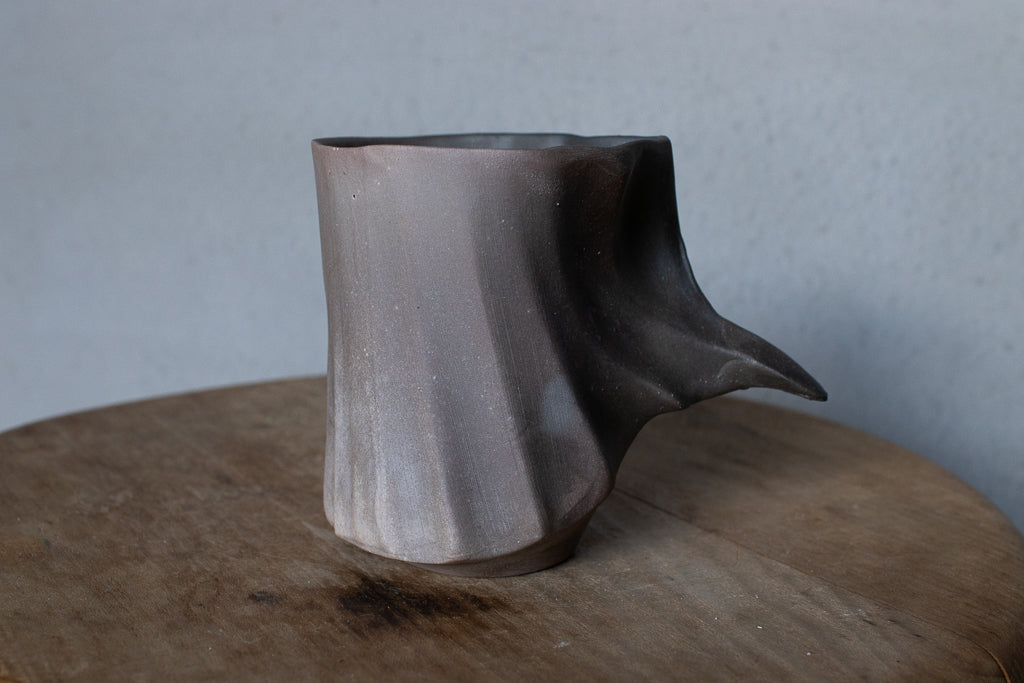 野中麟太郎 / pinch mug tanka  マグカップ 炭化