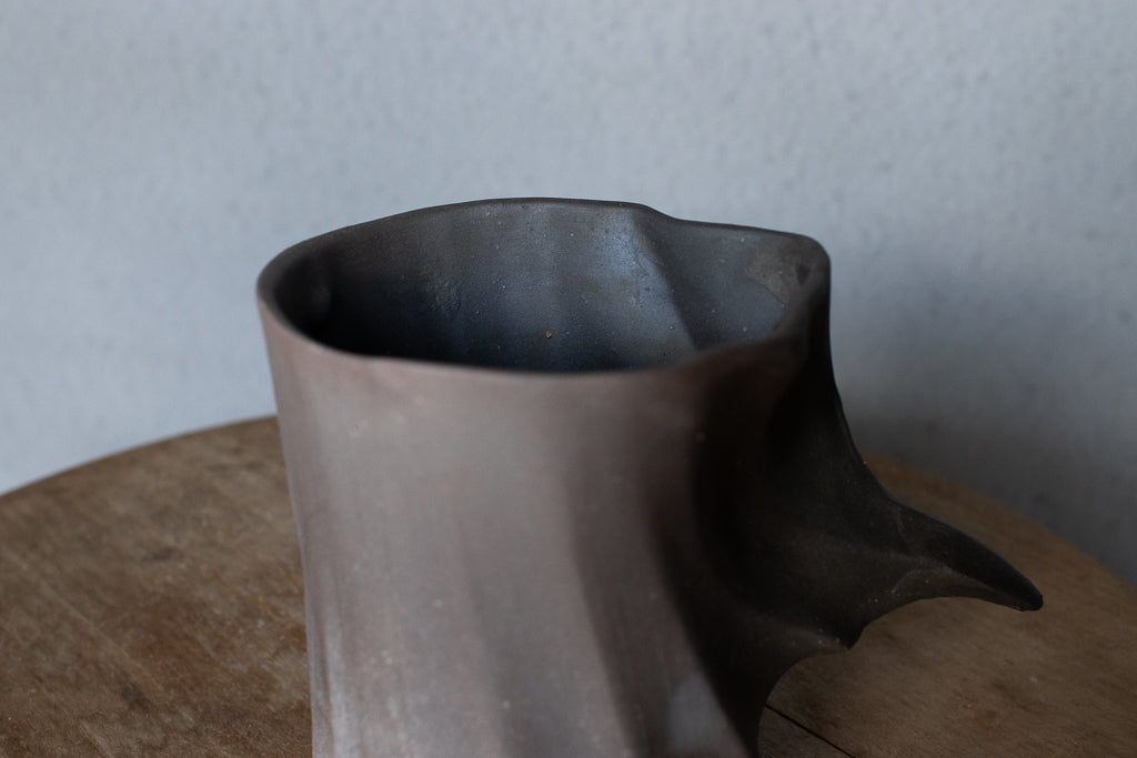 野中麟太郎 / pinch mug tanka  マグカップ 炭化