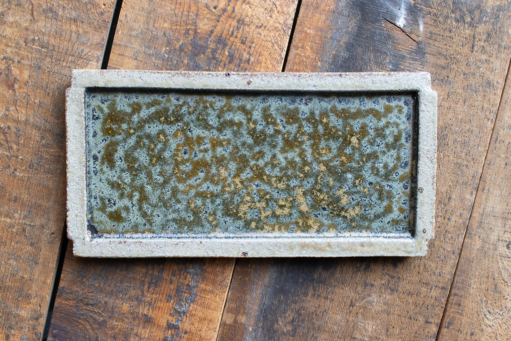 山下太 / 火山灰釉 板皿 角皿