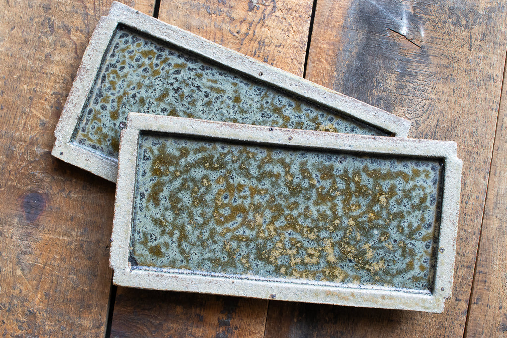山下太 / 火山灰釉 板皿 角皿