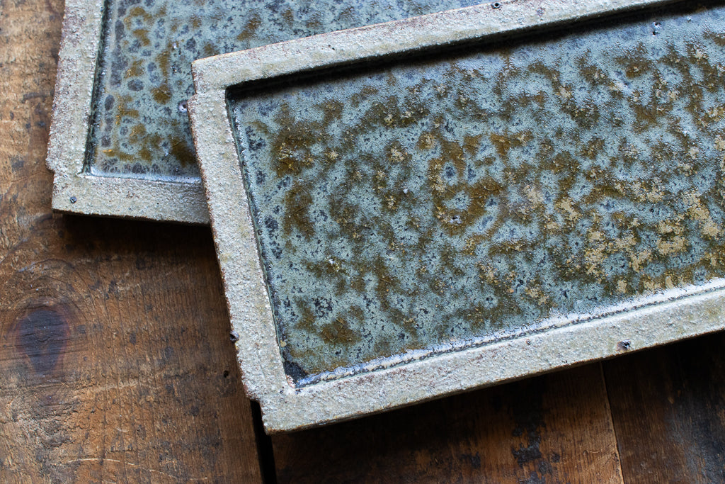 山下太 / 火山灰釉 板皿 角皿