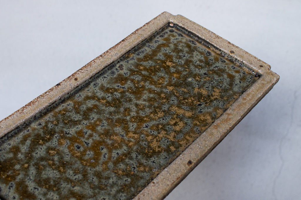 山下太 / 火山灰釉 板皿 角皿