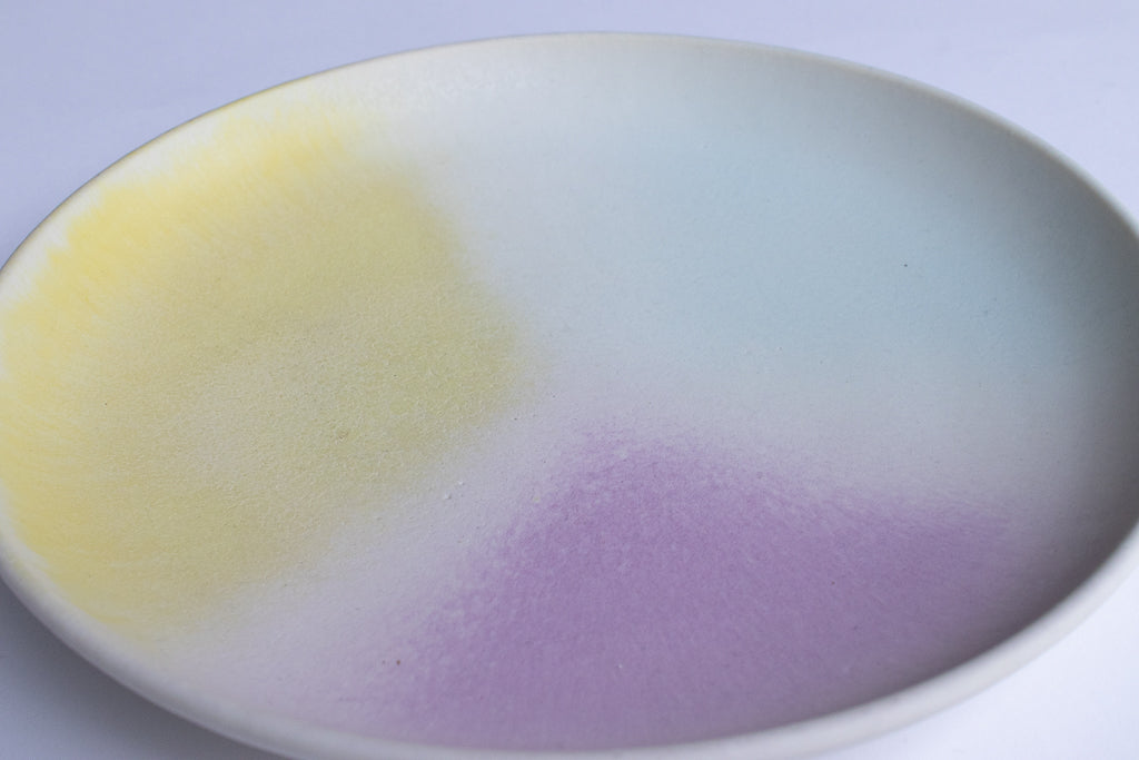 馬場匠 / 22cm丸皿 掛け分け マルチカラー