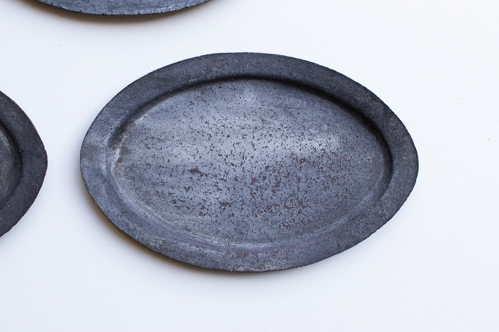栁川晶子 / オーバルリム皿 M 黒