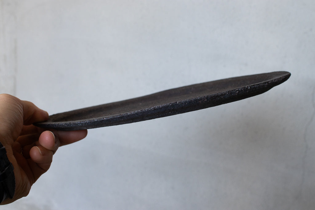 栁川晶子 / オーバルリム皿 M 黒