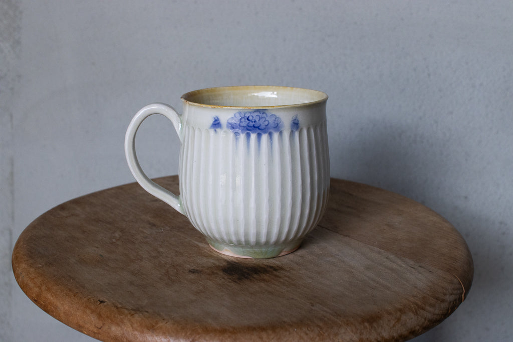 鈴木まどか / 彫花文鎬マグ 大 マグカップ