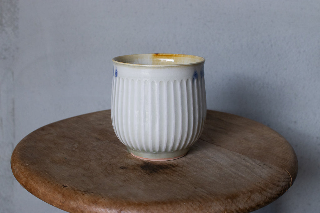 鈴木まどか / 彫花文鎬マグ 大 マグカップ