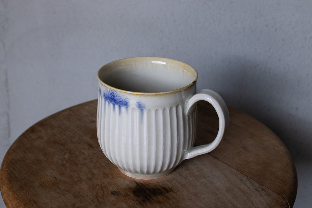 鈴木まどか / 彫花文鎬マグ 大 マグカップ