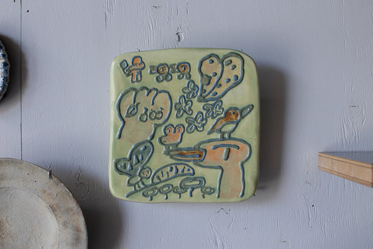 椎猫白魚 / 生きものたちの壁掛け 大 ”夏の庭”