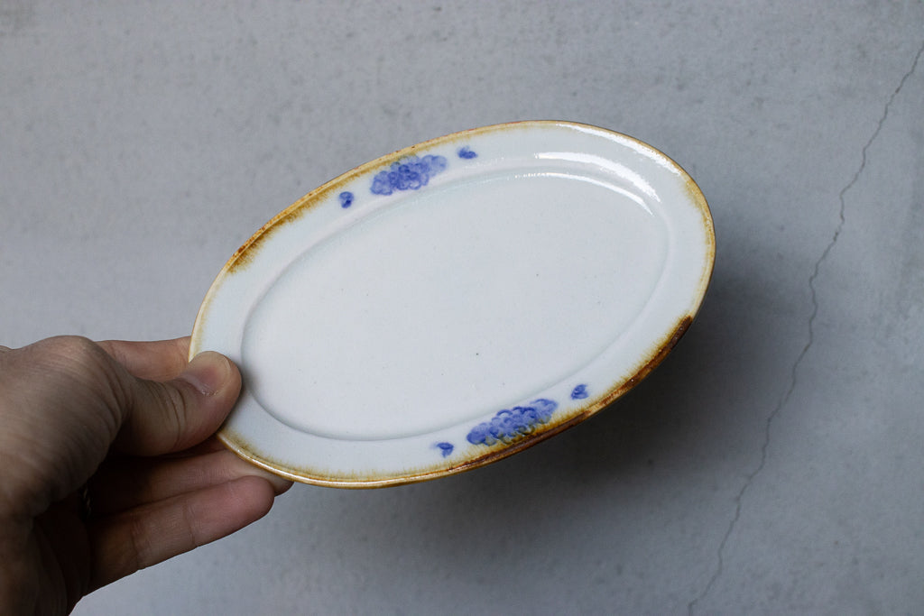 鈴木まどか / 彫花紋オーバル皿 中