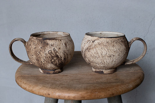 山元一真 / 錆白泥 丸マグカップ