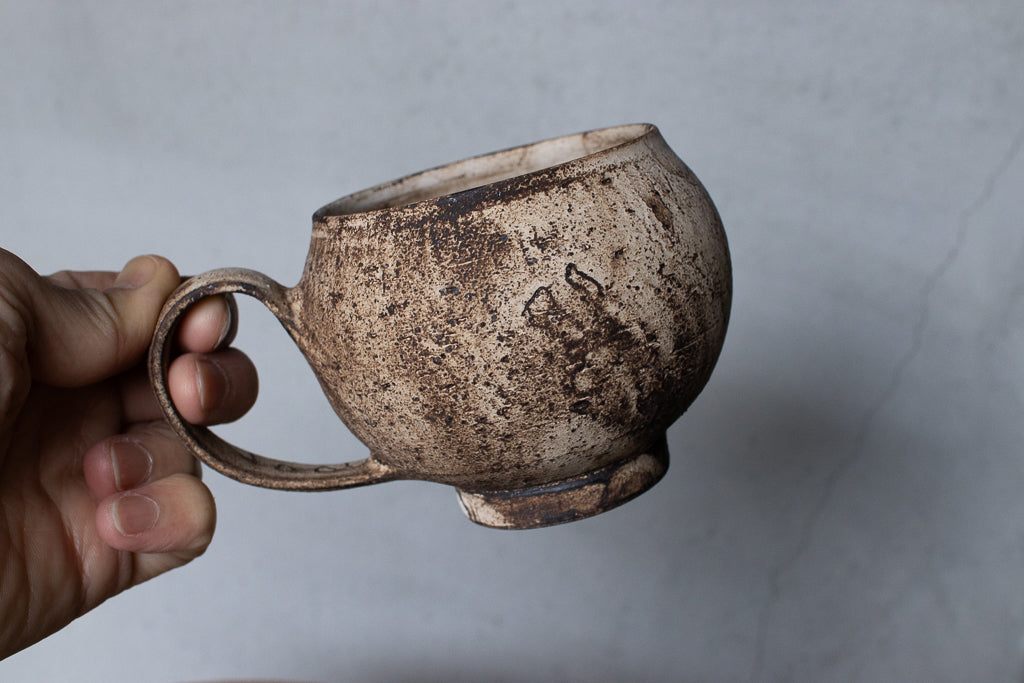 Kazuma Yamamoto / Shirodo Aya Mug