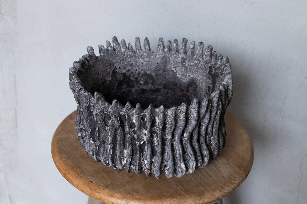 栁川晶子 / 植木鉢 大