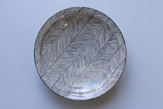 Taro Makihara / Herringbone pattern large plate 24cm