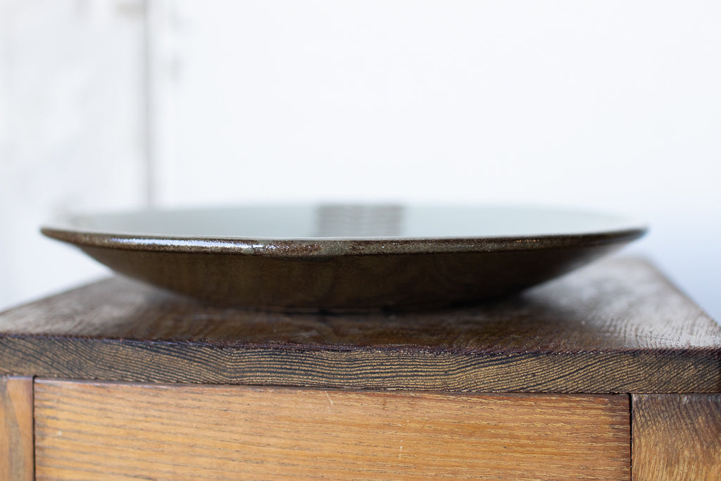 Yoshiran Sagawa / Deep Plate L Slipware Ice Green