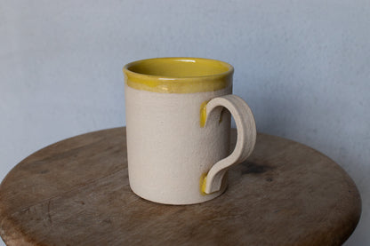 井上智映子 / マグカップM Sandy（マスタード）
