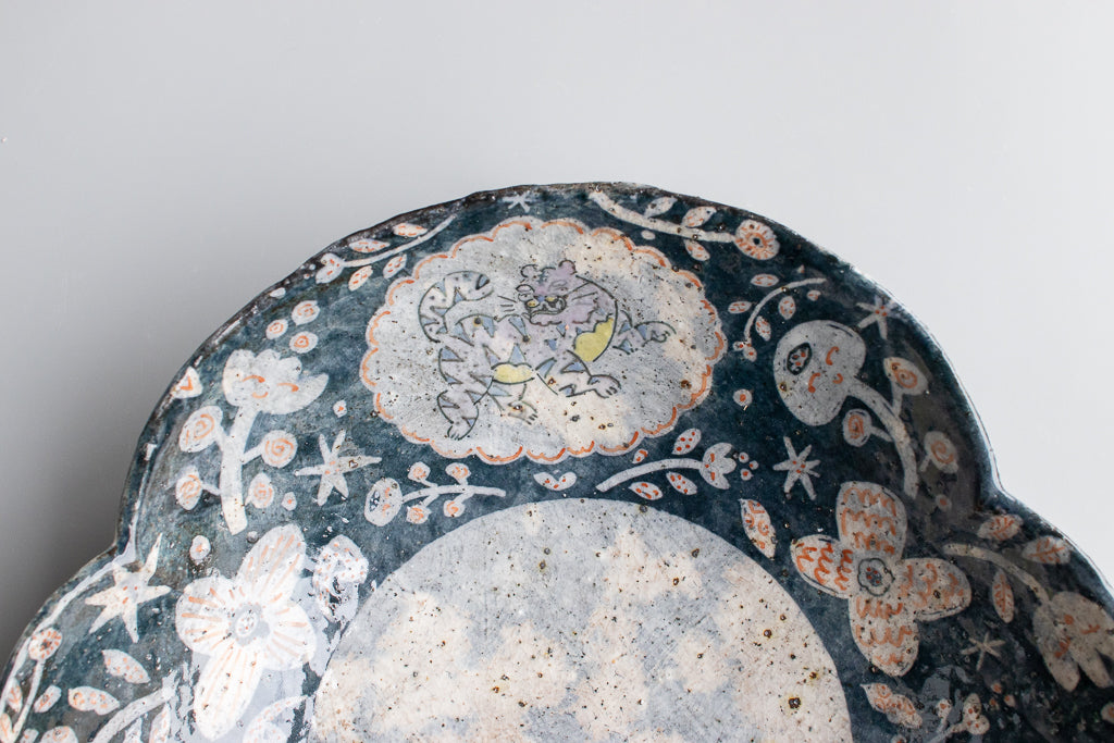 宮﨑泰裕 / 三方皿 上絵黒化粧 ”ケモノたち”