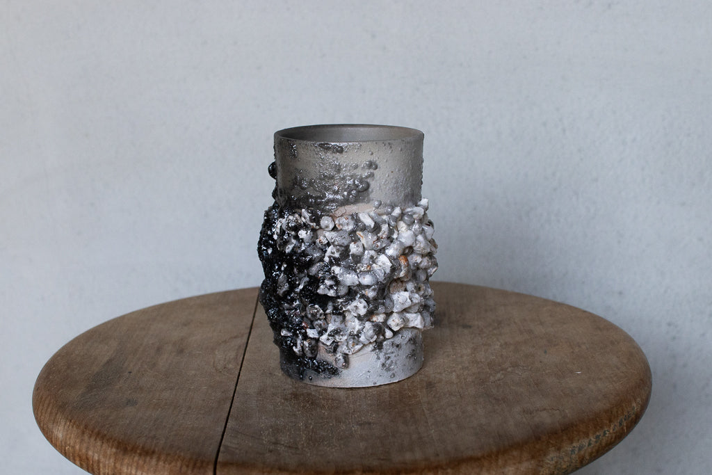 野中麟太郎 / stone cup small tanka 石のカップ 小 炭化