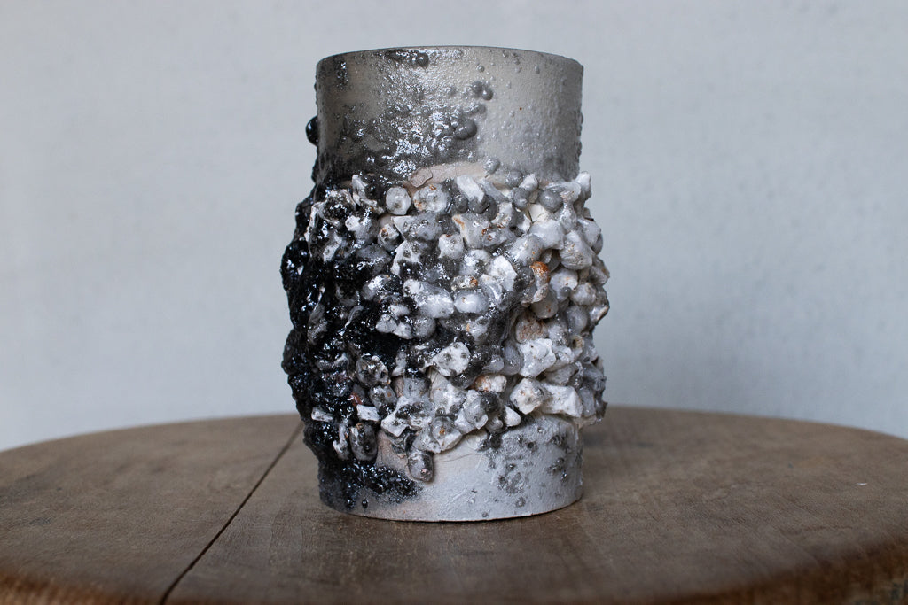野中麟太郎 / stone cup small tanka 石のカップ 小 炭化