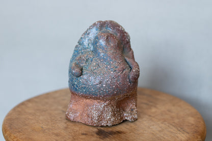 高橋燎 / 曖昧なたぬき（薪窯）オブジェ ’23個展作品