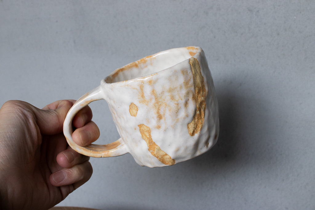 中山なつき / ゆらぎマグカップ 白 A