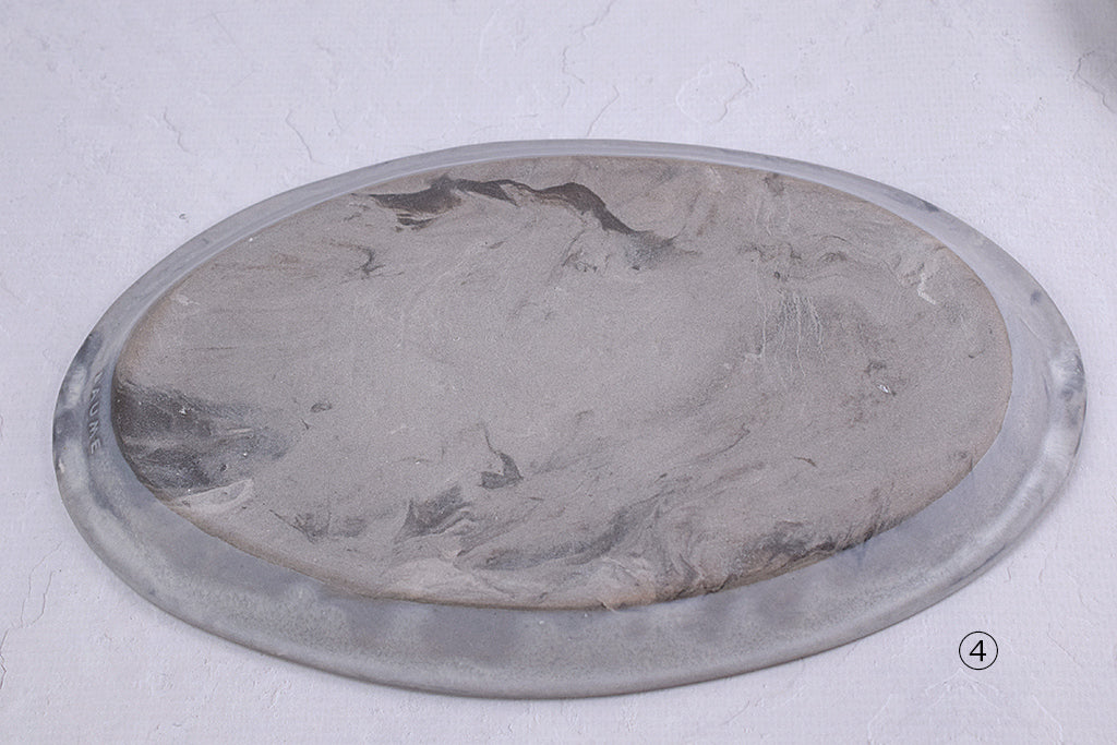 Baume / Marble Oval Plate M Gray