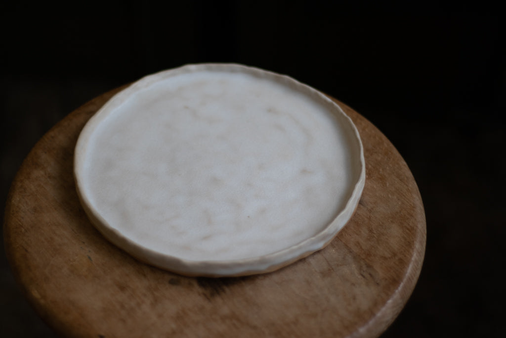 Mai Tagawa / Handmade plate (white)