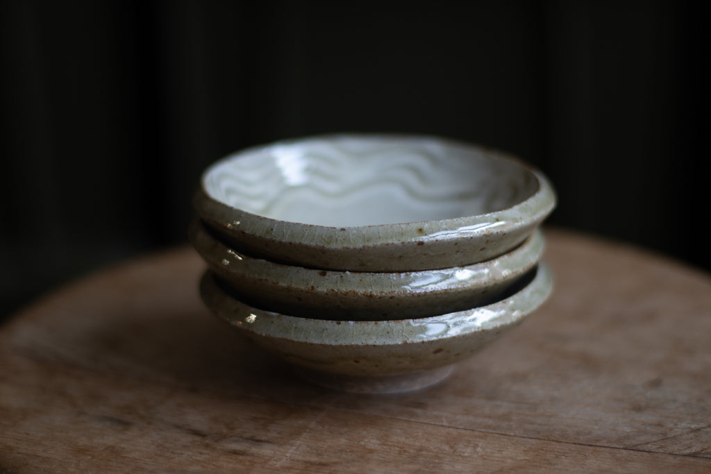 Selenium / Small condiment plate (ash glaze)
