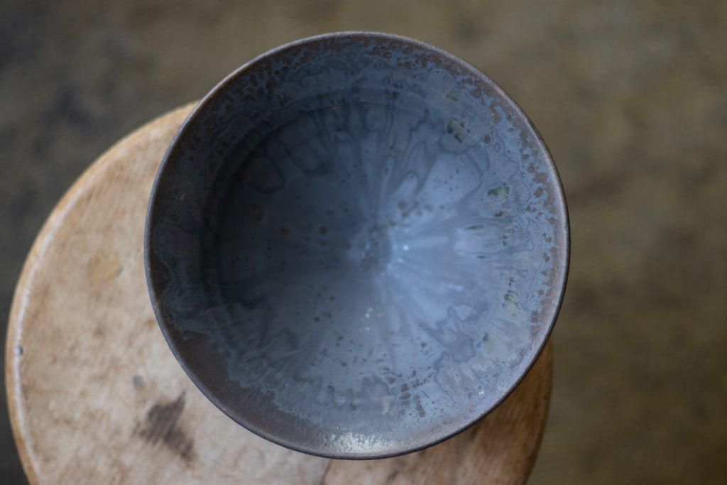 yoshida pottery / 中鉢（さびいろ すす）