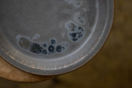 yoshida pottery / curry plate (sabiiro soot)