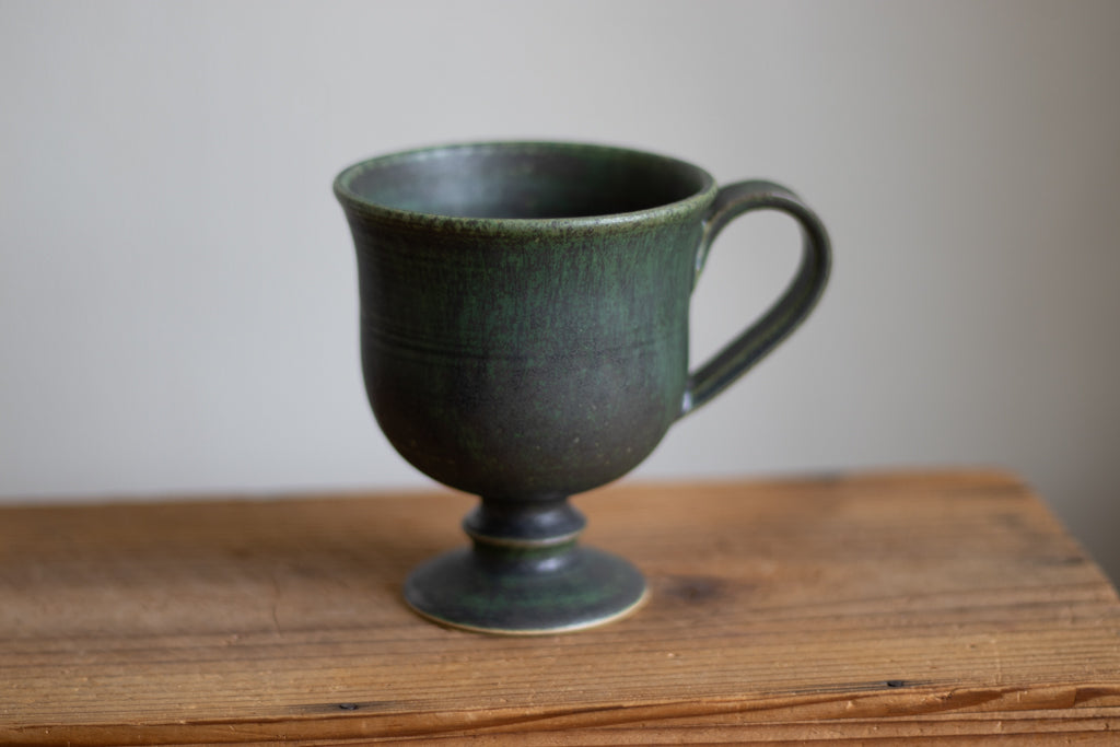 yoshida pottery / ball leg cup (sabi-iro warbler)