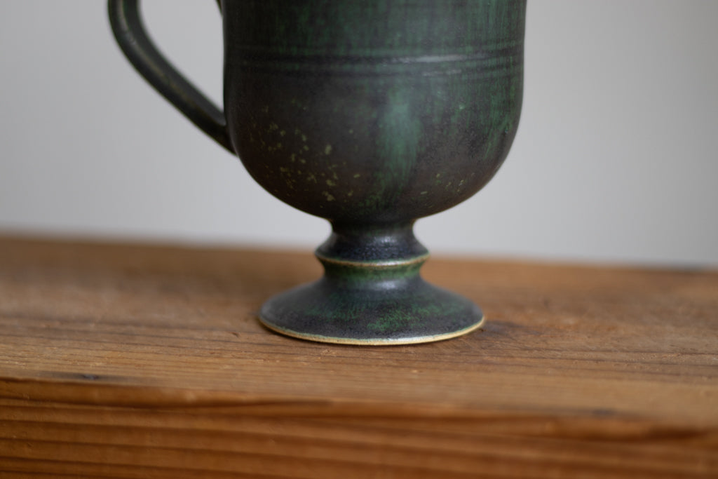 yoshida pottery / ball leg cup (sabi-iro warbler)