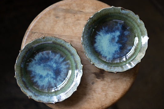 Toru Murasawa / Ryohana small plate, bronze glaze