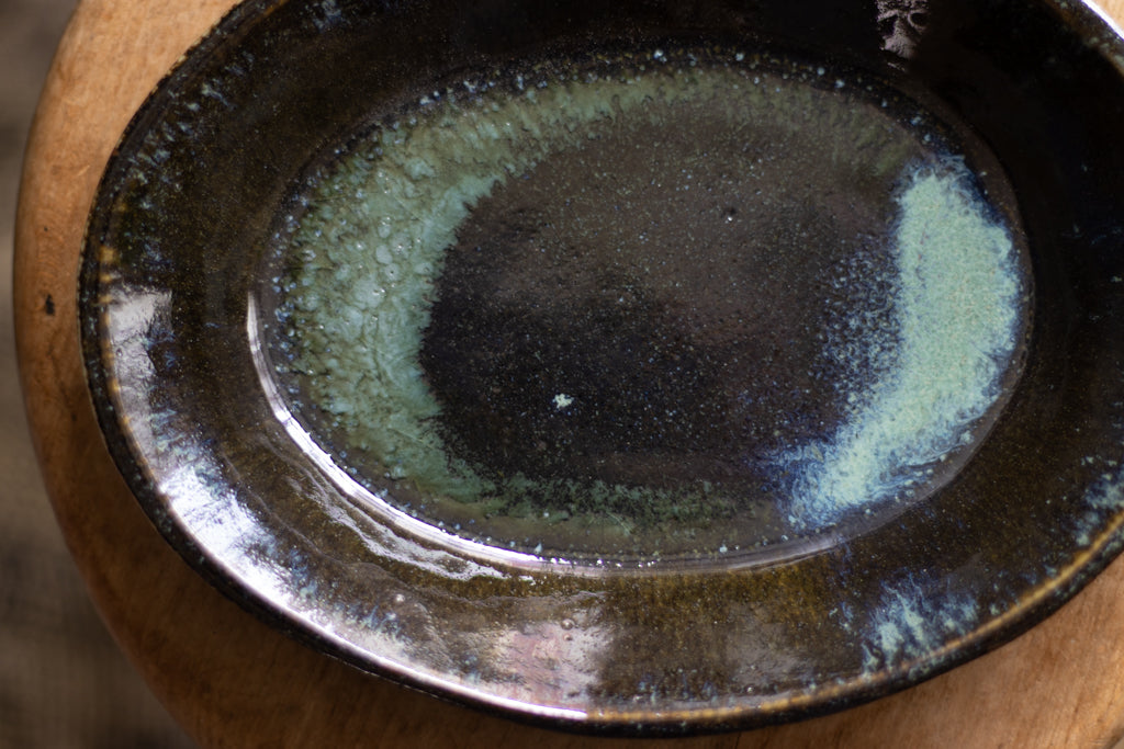 Toru Murasawa / Oval bowl bronze glaze