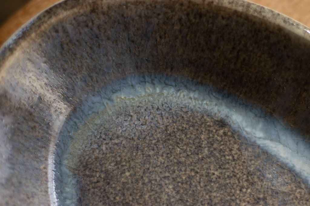 Toru Murasawa / Oval pot, blue glaze