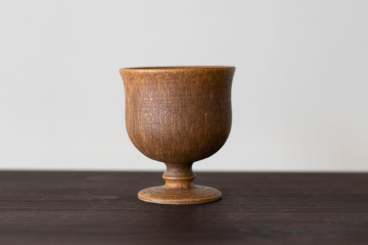 yoshida pottery / jade leg goblet (rusty amber)