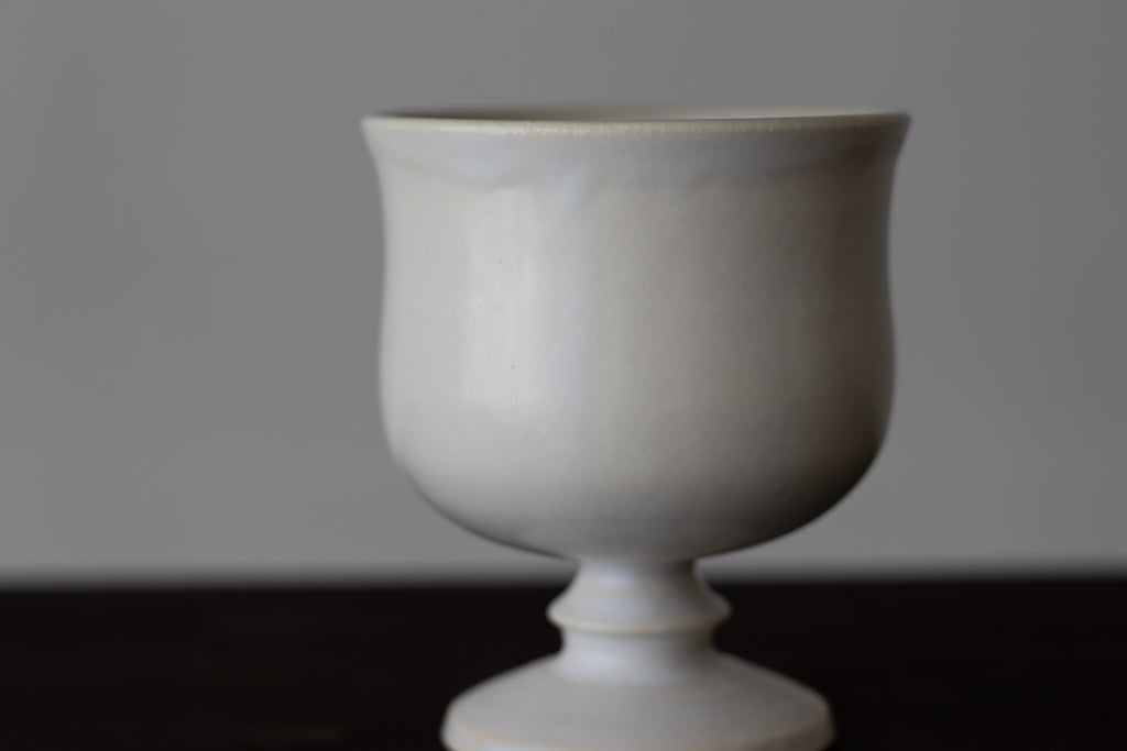 yoshida pottery / 玉脚ゴブレット（アンティークホワイト）