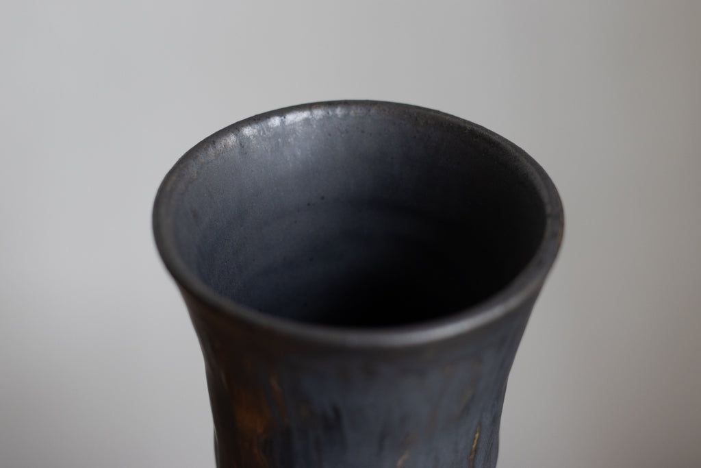 yoshida pottery / ゴブレット（さびいろ すす）