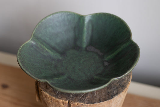 yoshida pottery / plum bowl rusty roguisu