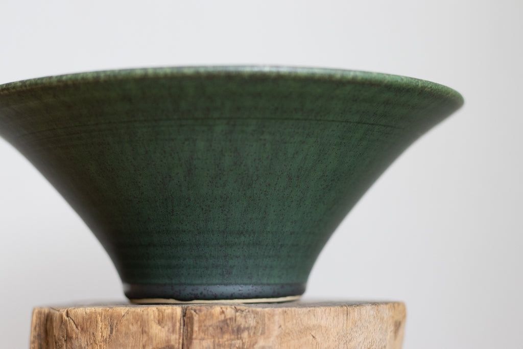 yoshida pottery / 中鉢 さびいろうぐいす