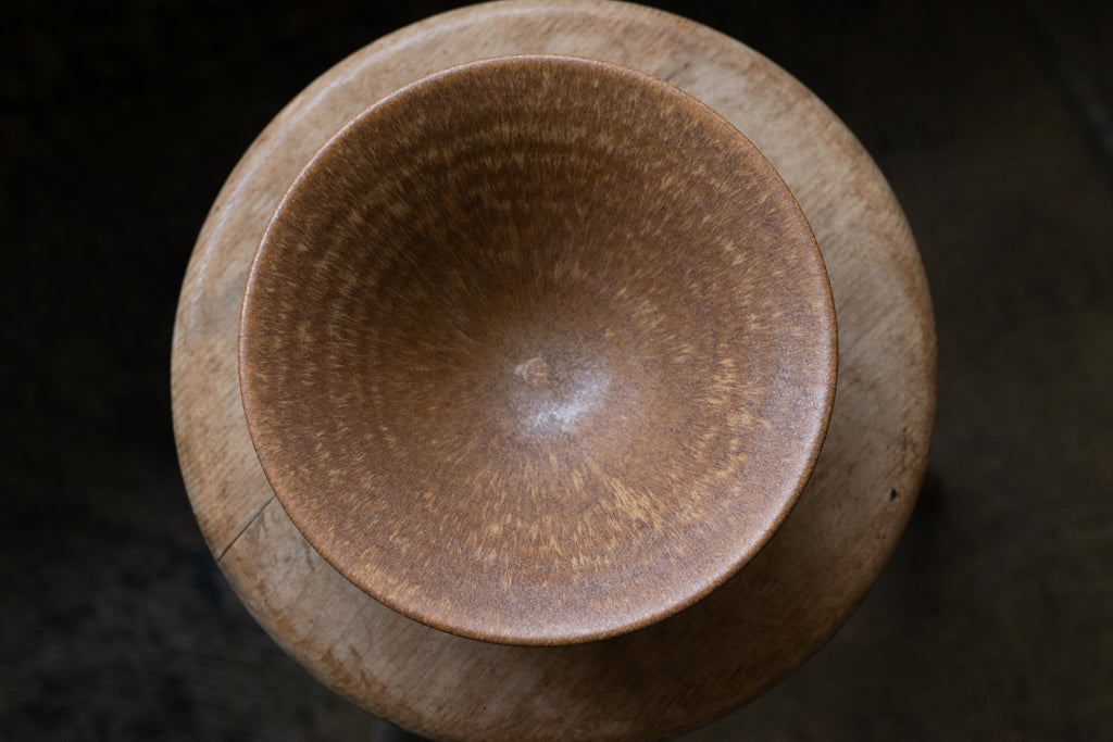 yoshida pottery / medium pot rusty amber